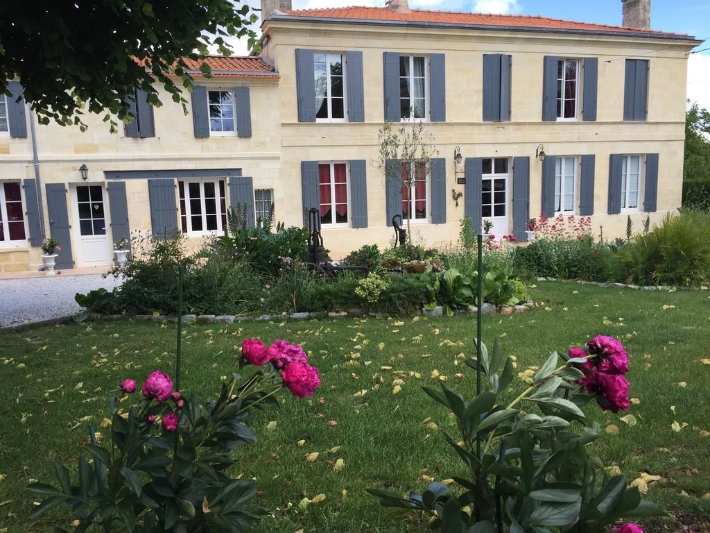 Domaine Des Deux Cedres Bed and Breakfast Gauriac Eksteriør billede