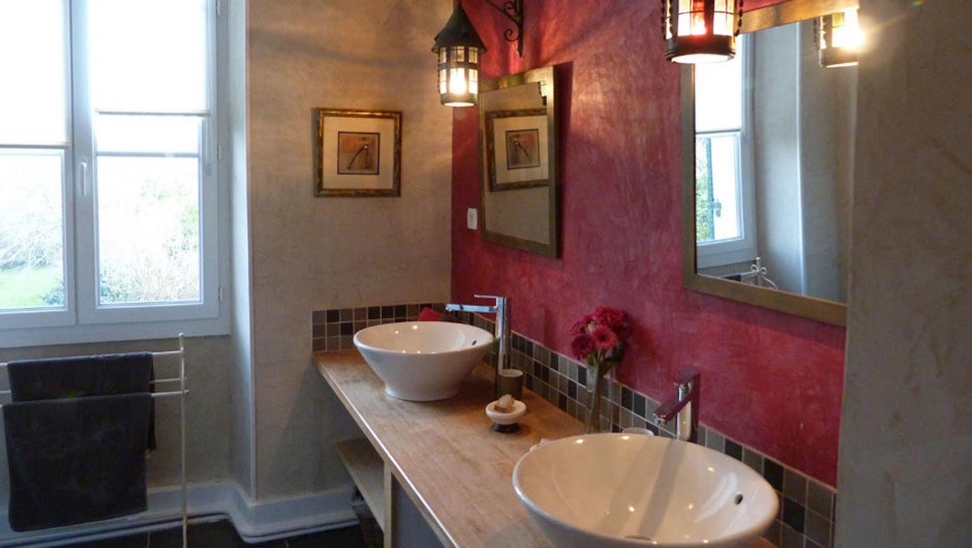 Domaine Des Deux Cedres Bed and Breakfast Gauriac Eksteriør billede
